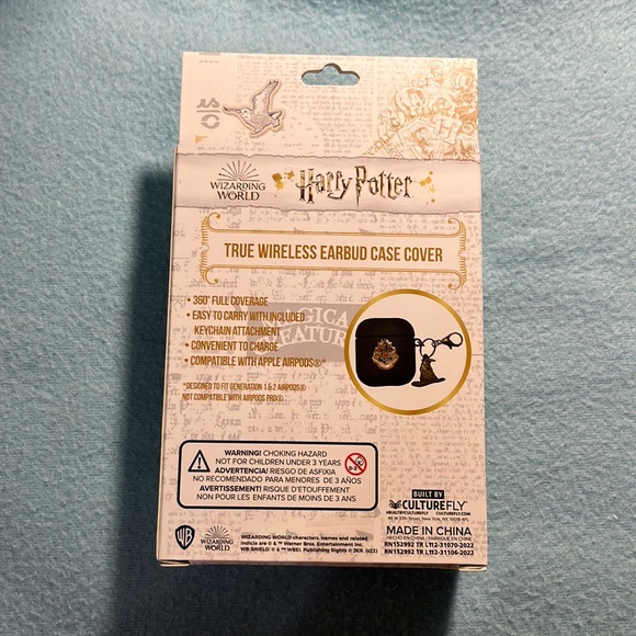 Harry Potter Wireless Earbud Case Cover - Picture 3 of 7